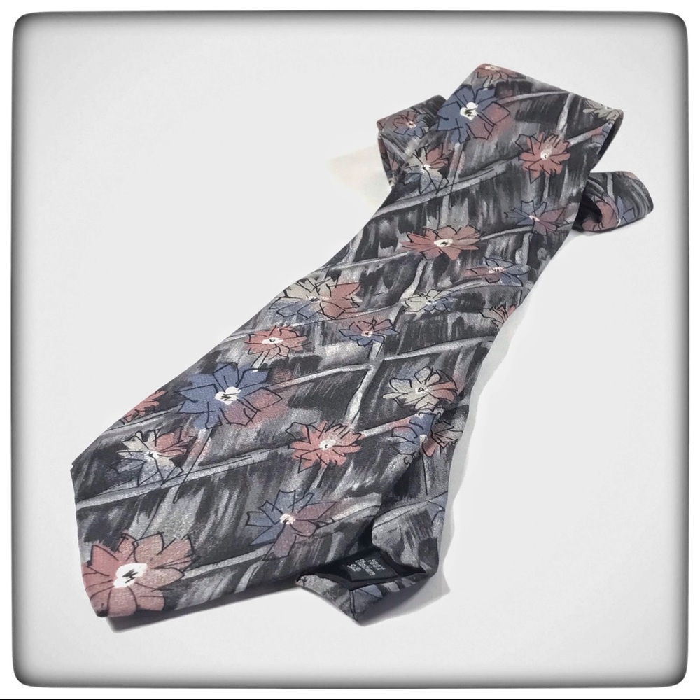 Italian Silk Barrington Lattice Floral Necktie 58L